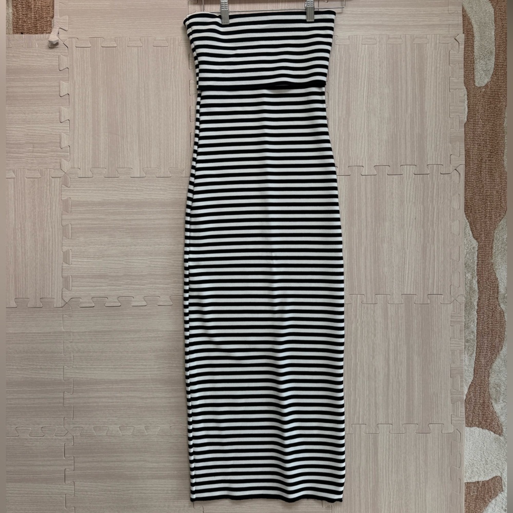 Zara Striped Stretch Midi Dress - Small